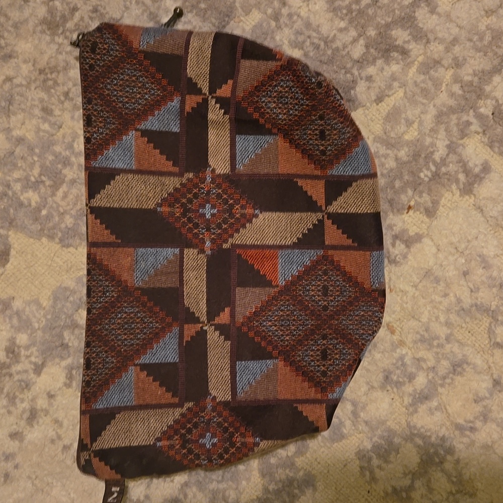 Maruca Geometric Patterned Clutch - image 4